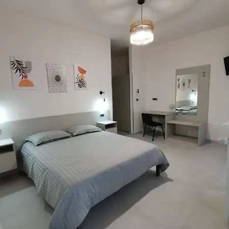 ベッド・アンド・ブレックファスト Angela's House 3*