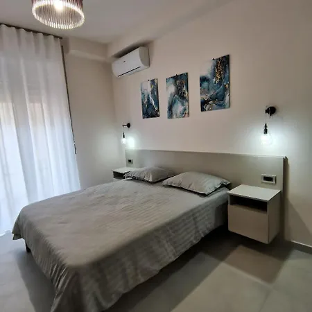 Angela's House アレッサンドリア