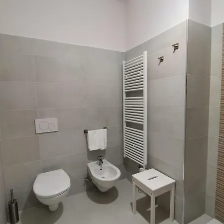 Angela's House Алессандрия